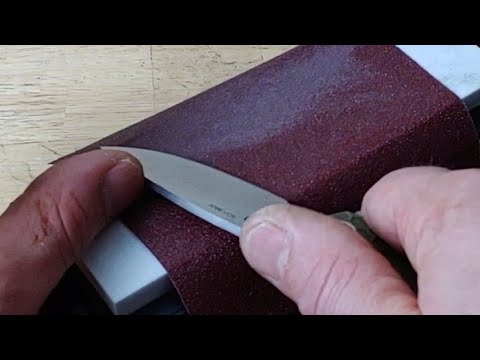 What Grit Sandpaper is Best for Sharpening Knives?