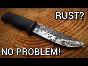 Removing Rust from Carbon Steel Knife: A Guide