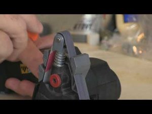 Sharpening Tips: How to Keep Your Knife Blade Sharp Between Sharpenings