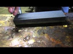 Rock It Oil Stone: The Perfect Sharpening Tool for Your Knives